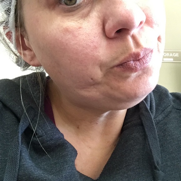 Meet your Posher, Brandy - Picture 1 of 1